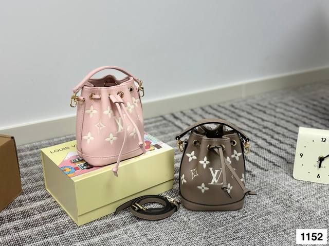 Factory price Jimmy Choo