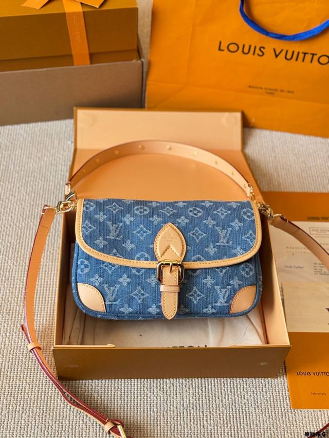 Ysl. Top version. High quality. Full package configuration 2025 new official web