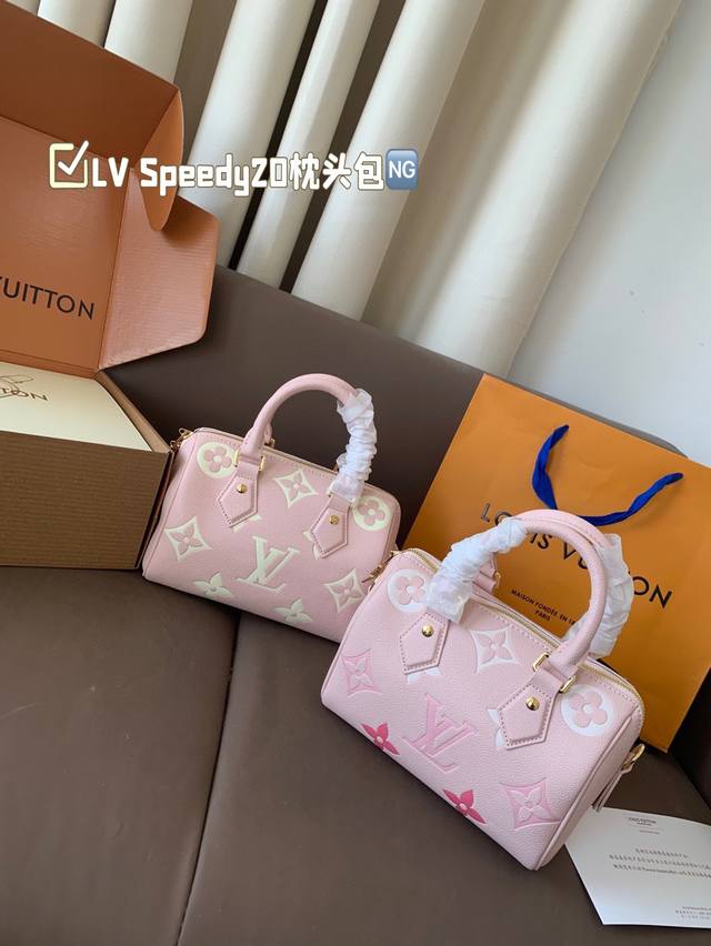 High-quality factory leather! Top quality couple model! New color! Miumiu 530 20