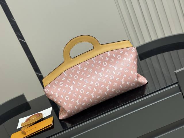 Factory: Exclusive top version G*Ucci Gucci 2025Vs spring and summer latest hot-