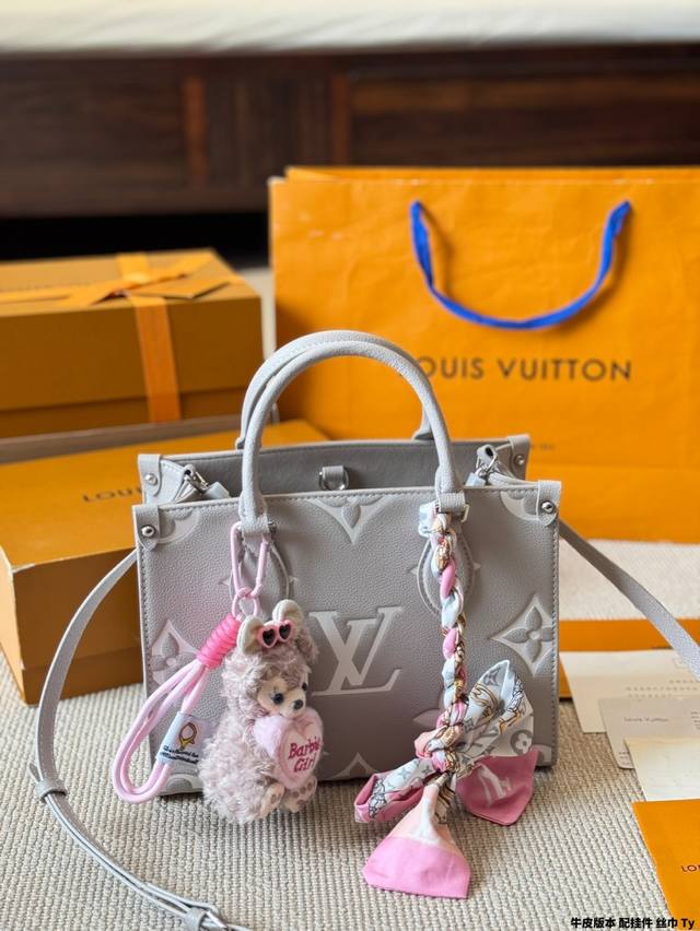 Factory purchase Chanel 25 A new summer pearl slippers Counter quality One of th