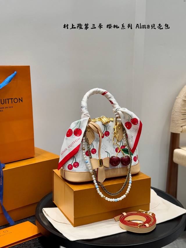 Miu Miu 24 new pointed high-heeled shoes, closed-toe sandals and low-heeled slin