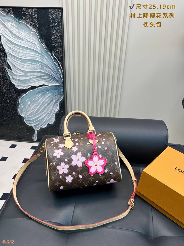 Chane* Chanel* 2025 spring and summer new classic letter totem three-dimensional