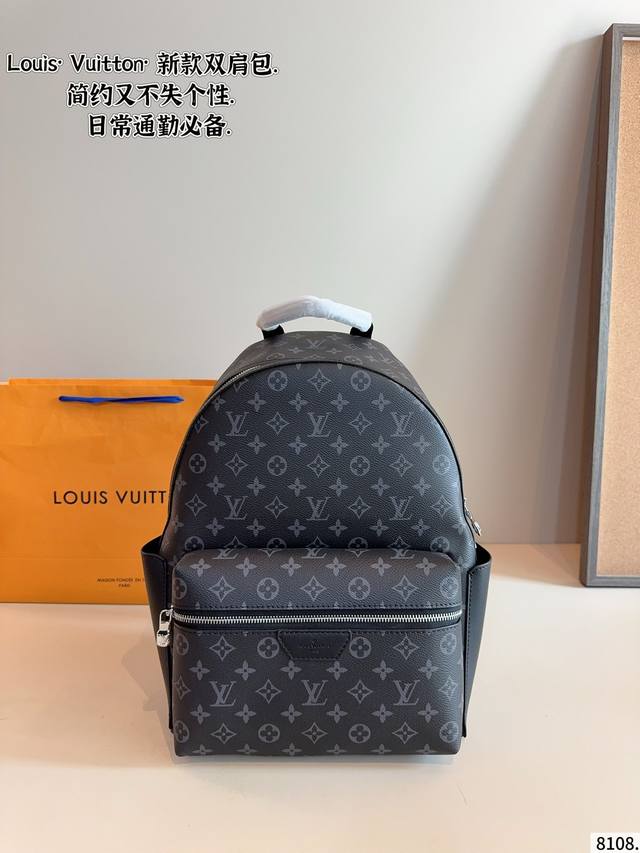 Lv Louis Vuitton's latest Footprint series couple football sneakers Original pur