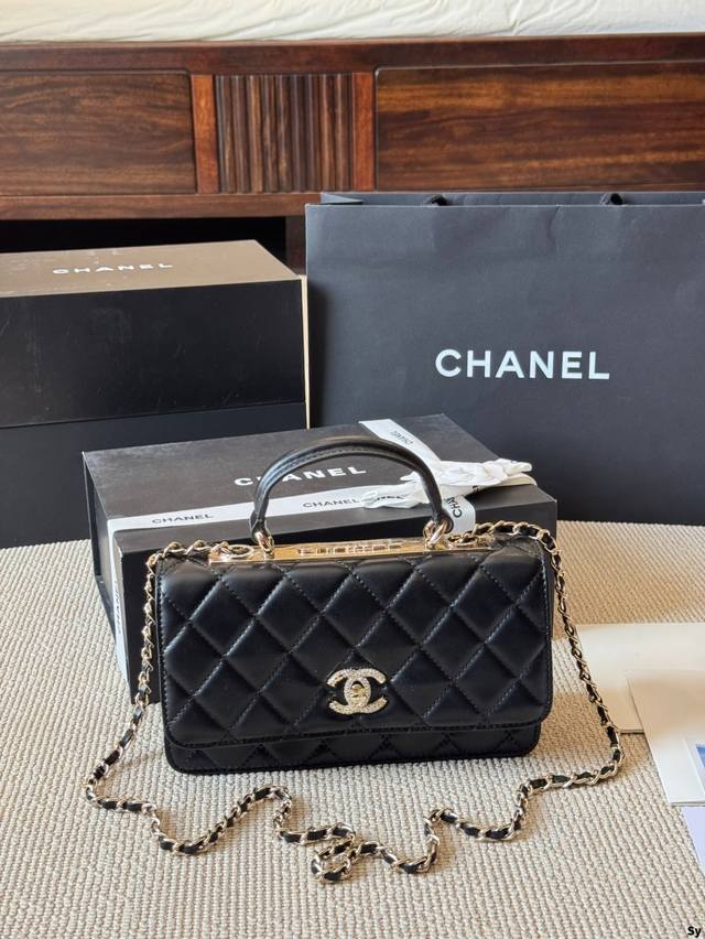 Full drug packaging: Dewu outer box anti-drug card, drug buckle handbag, Nike hi