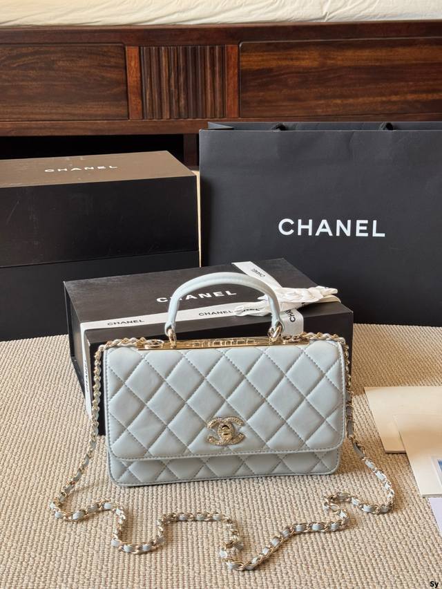Full poison packaging: Dewu outer box anti-drug card poison buckle handbag Nike