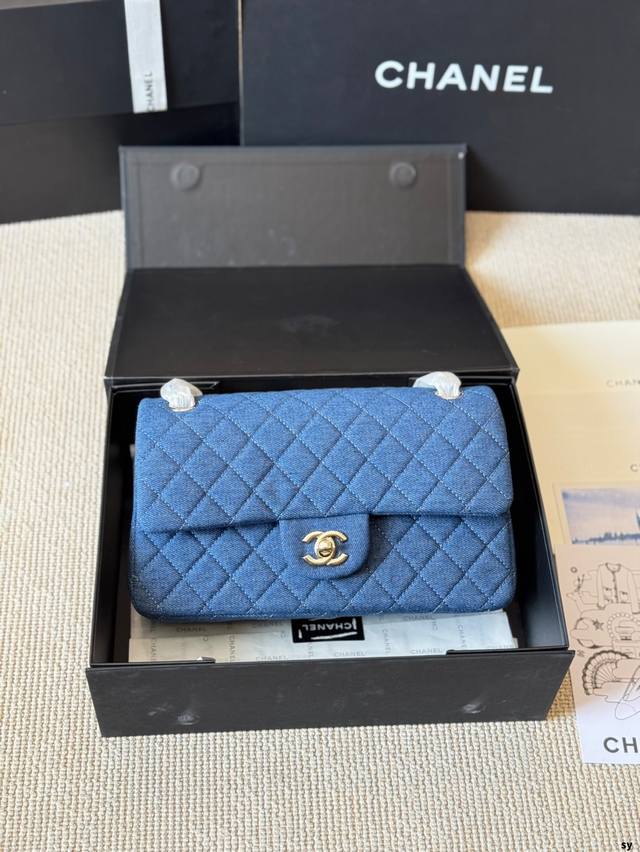 Chanel 25C early spring new chain sandal series! Top version! First sale Look he