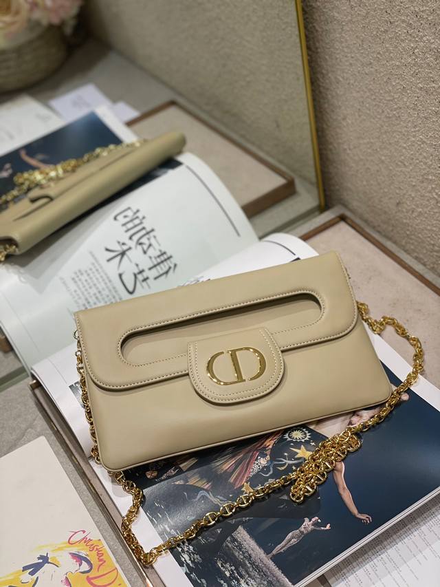 6.18 promotion, medium off-white 360 original quality, support return and exchan