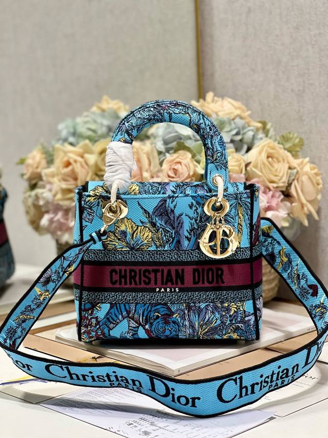 6.18 promotion, five-grid embroidery 560 original quality, support return and ex