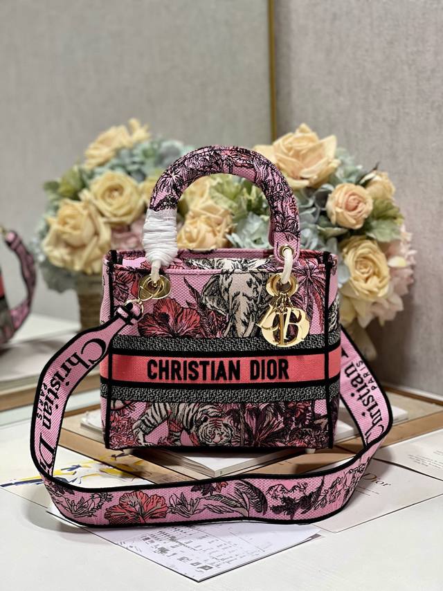 6.18 promotion, five-grid embroidery 560 original quality, support return and ex