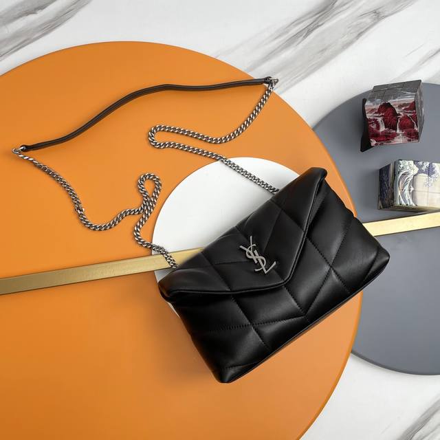 Black with silver buckle _Mini crossbody bag is coming! The whole bag is made of