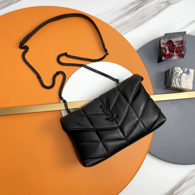 Black with black buckle _Mini crossbody bag is coming! The whole bag is made of