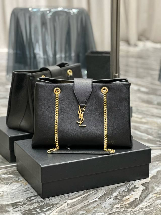 Special offer Black caviar Y caviar cowhide large tote shopping bag The iconic L