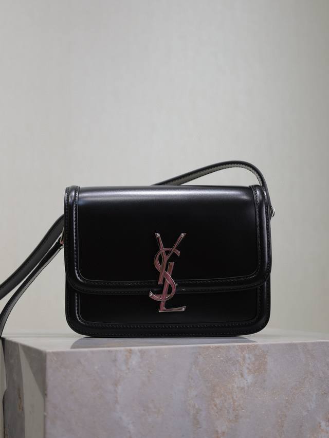 Special Price Black Silver Buckle Solferino Box_19Cm A must-have hot item, it ha