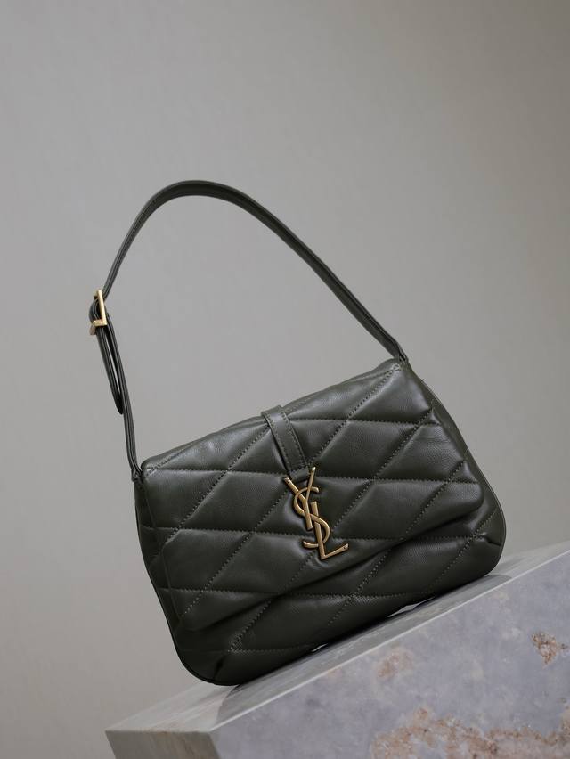 Special price Green gold buckle Le 57 series quilted underarm bag You would be e