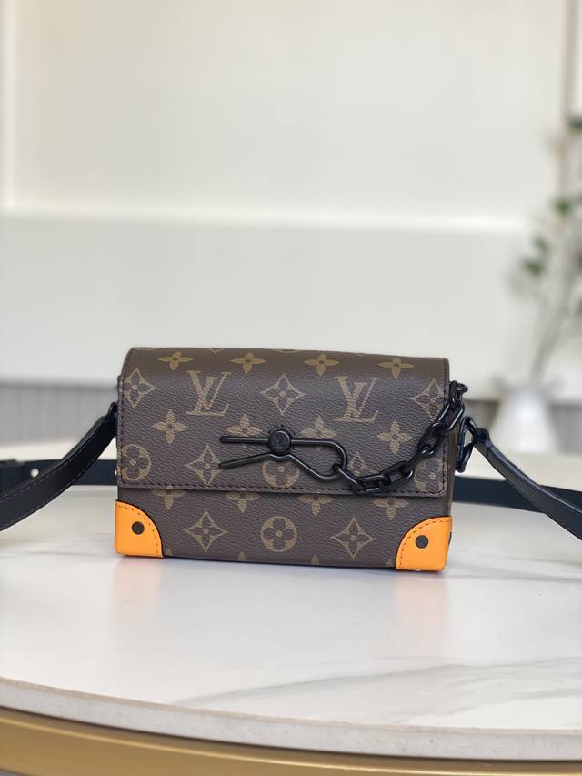 Big Sale Brand new bag not returnable 82534 18 X 11 X 6.5 cm Length X Height X W