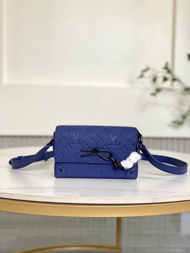 Big Sale Brand new bag not returnable 11522 18 X 11 X 6.5 cm Length X Height X W
