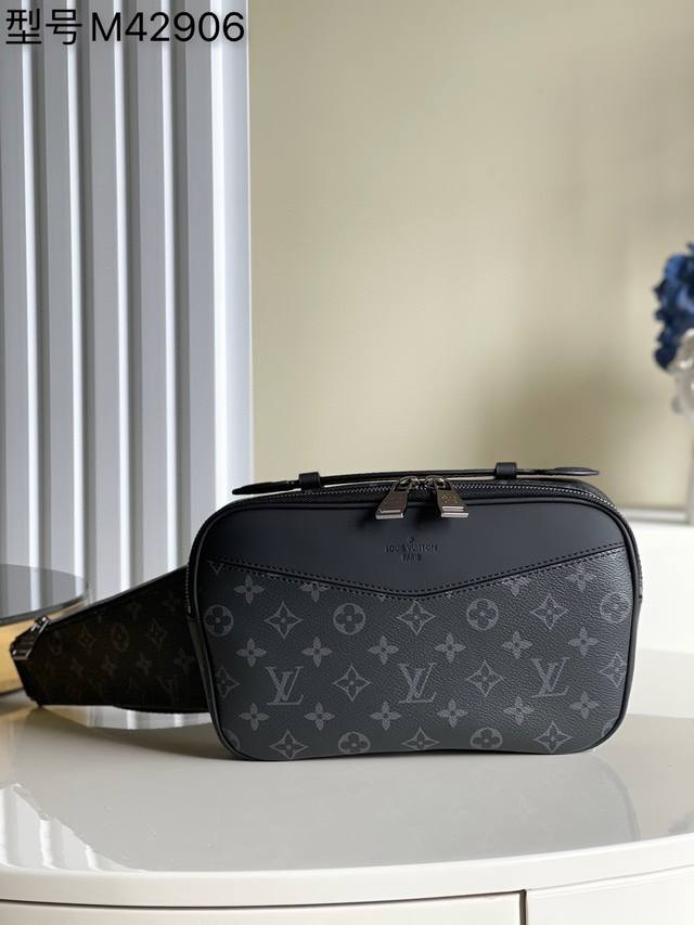 Big Sale New Bags No Returns 42906 Black Flower Upgraded Hardware Upgraded Fabri