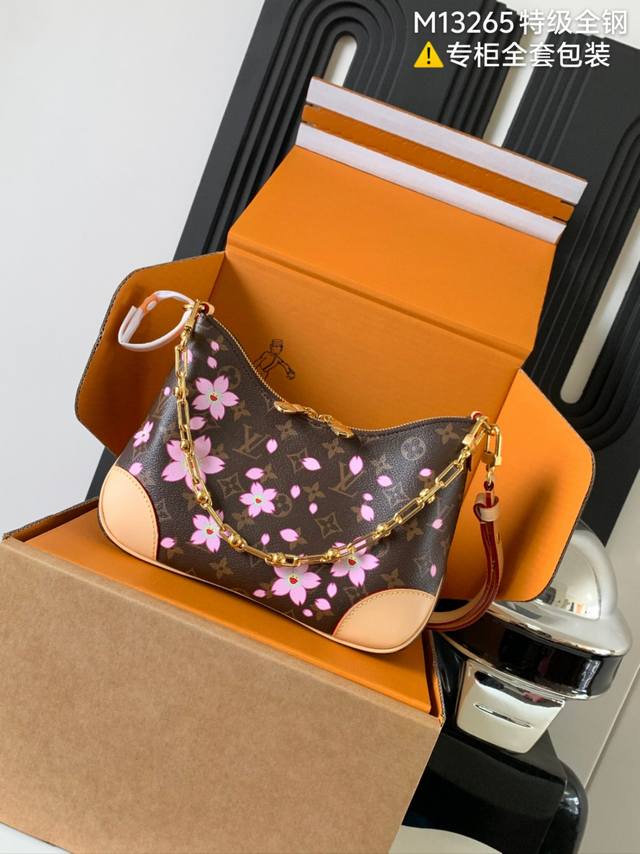 Authentic exclusive first model: M13265 Super enhanced leather is genuine OEM P
