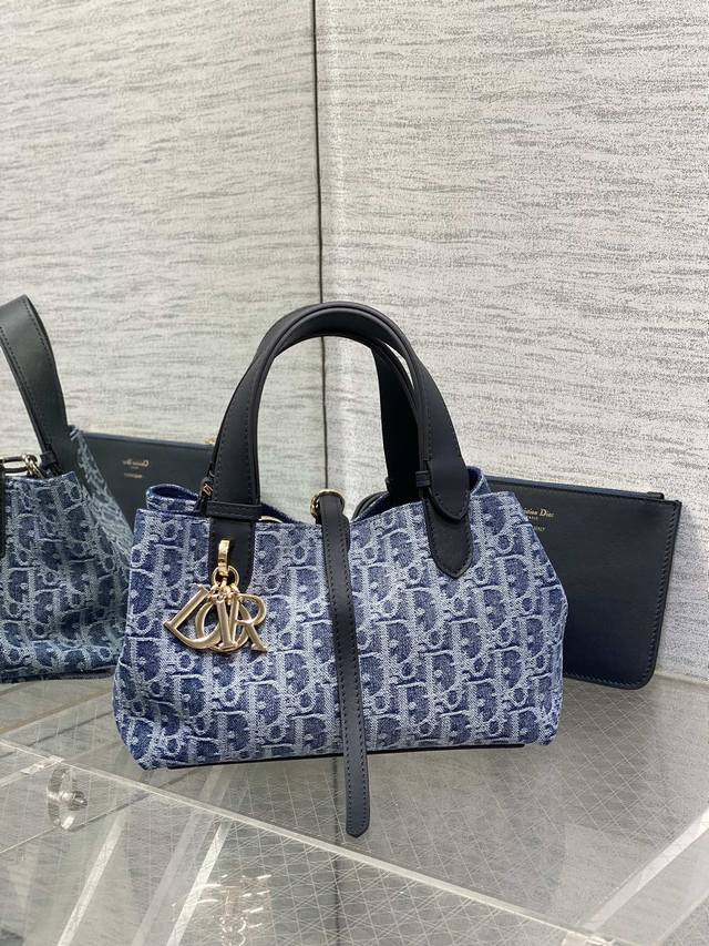 Original factory with full set of original packaging Toujours denim series, I wa