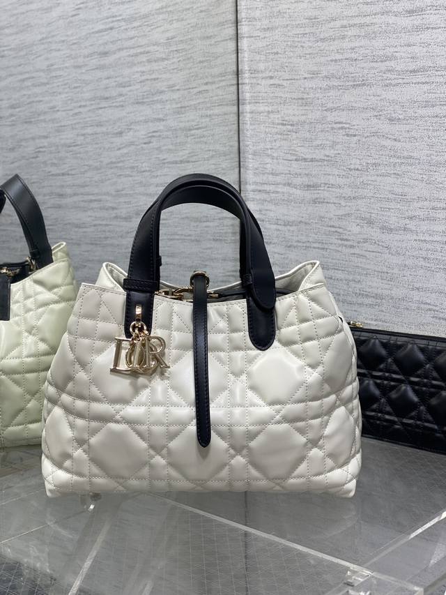with full set of original packaging original quality medium size in stock Toujou