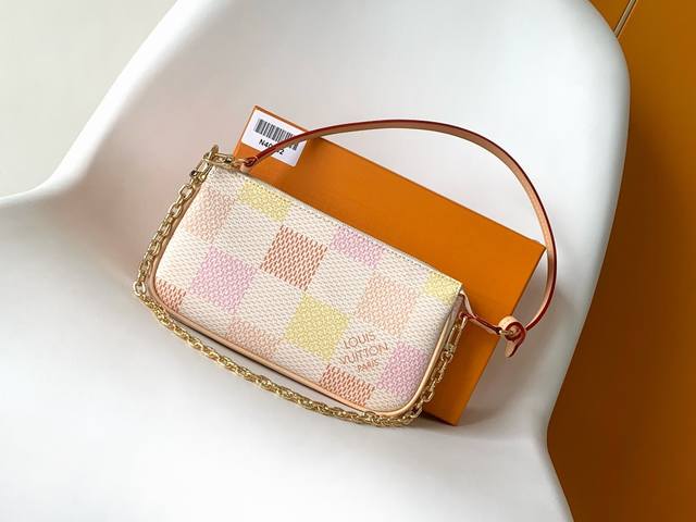 N40642 Original Pochette Accessoires from the Damierlicious collection. Made of