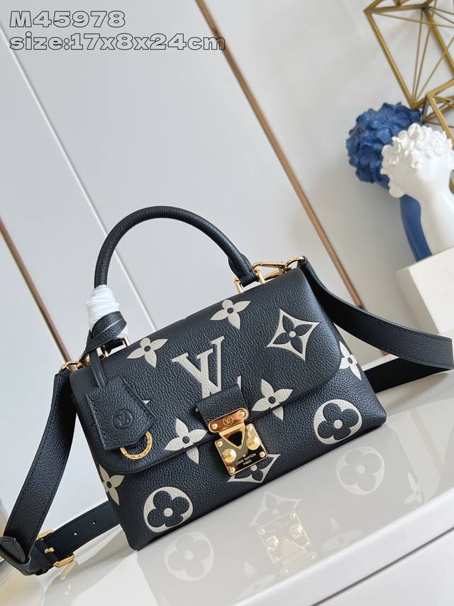 Factory Price P Top Original M45978 Black Silkscreen This Madeleine Bb bag is ma