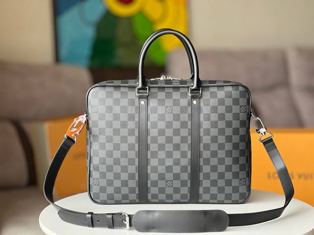 Original quality Voyage small briefcase N41478 Black Grid The rugged Damier Grap