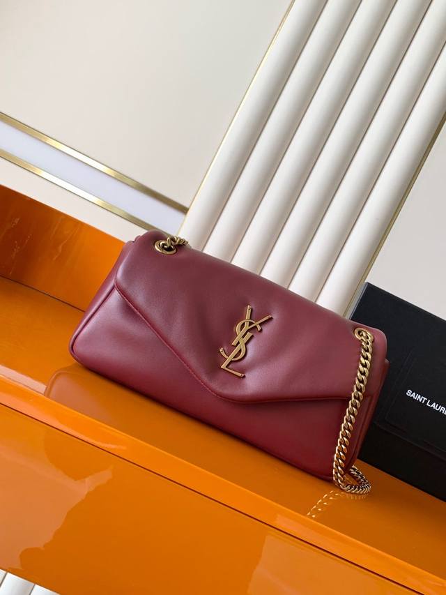P Exclusive background red lambskin antique gold Calypso_ lambskin chain bag Mad