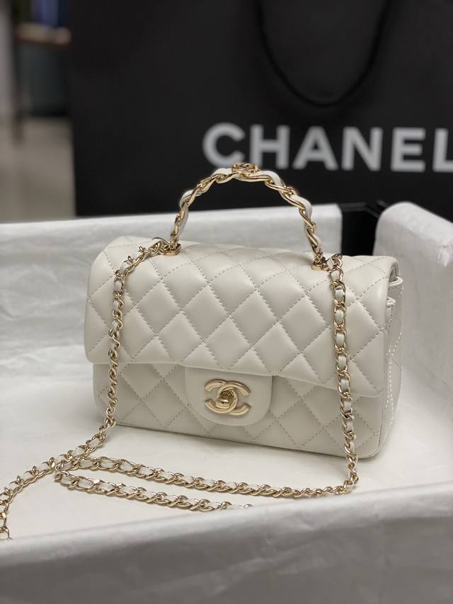 Chanel: Model: As2431# Size: 20X14X7Cm The latest model for autumn and winter, C