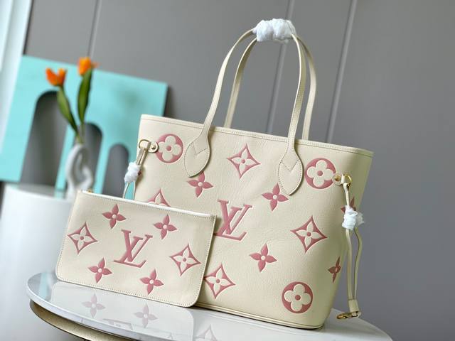 Top original single 21579, 45685 This Neverfull medium handbag is made of Monogr