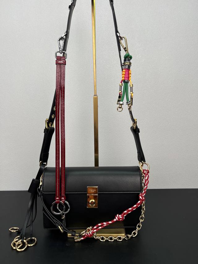 New 1Bd379 Small This new Soft Sound bag is made of soft leather inside and outs