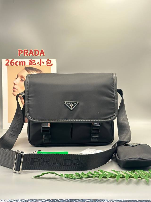 Prada Nylon waterproof fabric shipment Double buckle design 26cm Fashionable and