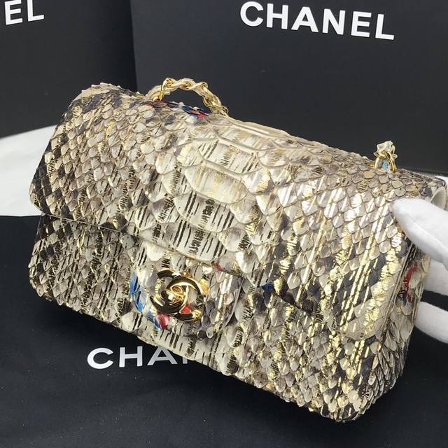 As2431 python leather in stock Size: 20Cm