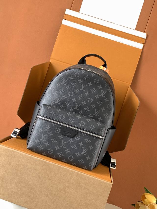 Premium Mb original leather Discovery backpack Model: M22558 chip version Materi