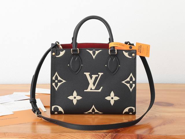 P Variable Chip Edition Top Original, Enhanced Edition Onthego Small Tote Bag In