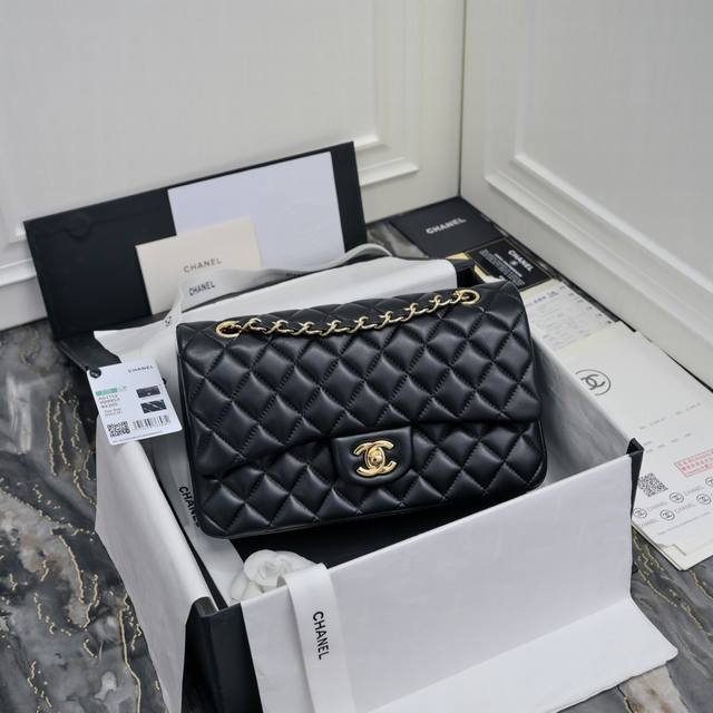 Authentic platinum version Newly released series Counter price for purchase and