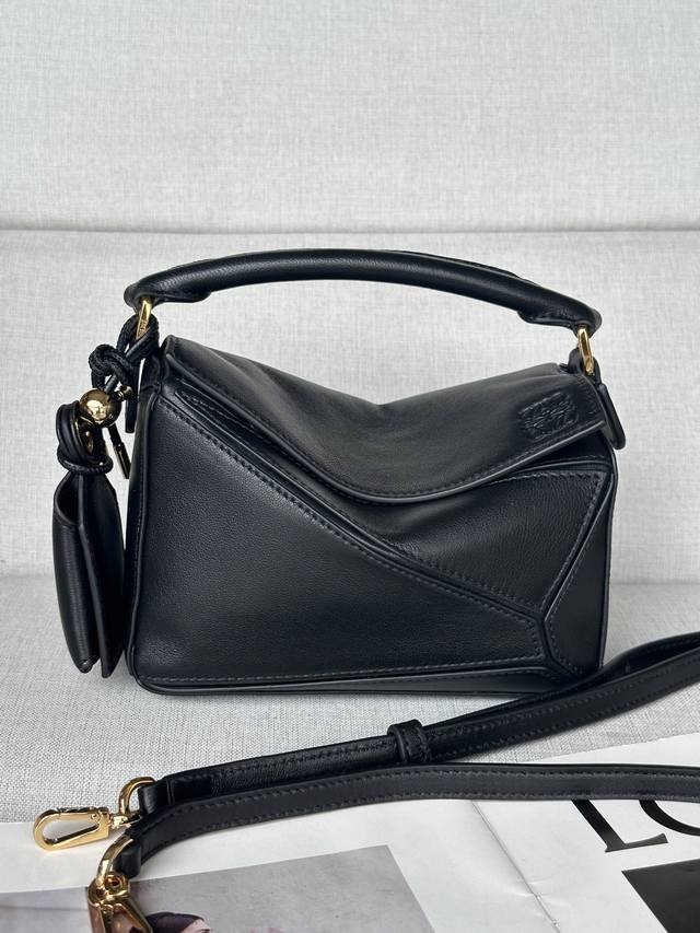 Original leather Loewe Mini Nappa leather Featherlight Puzzle handbag Model 3008