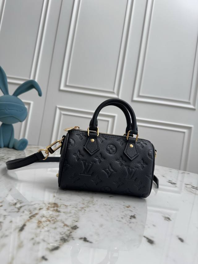 Top original 163 chip This M81456 black M82890 apricot Nano Sedy handbag is made
