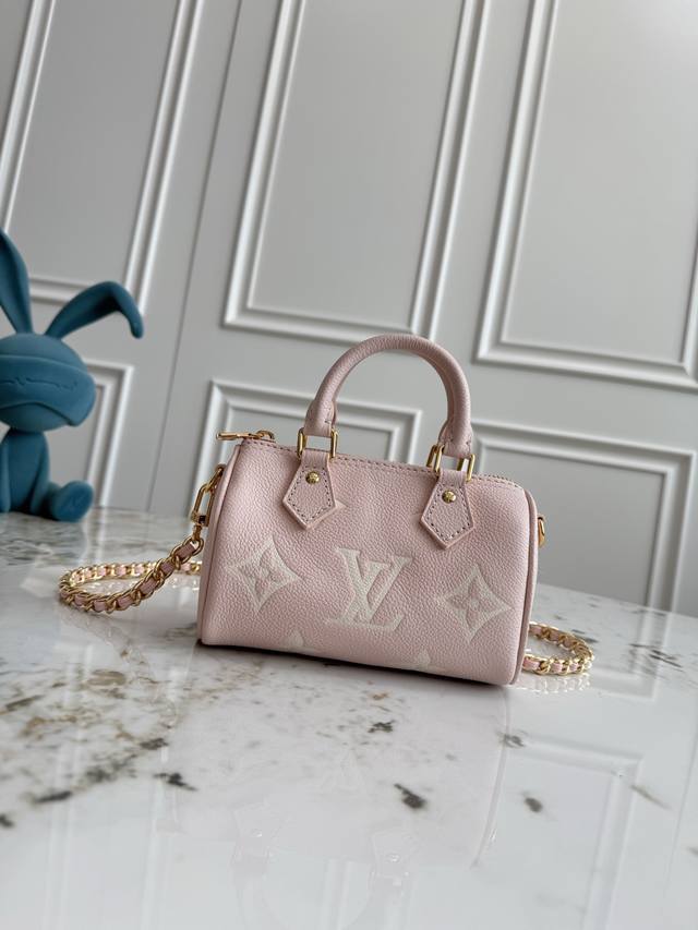 Top original 163 chip M14226 This Nano Sedy handbag uses the brand's classic Mon
