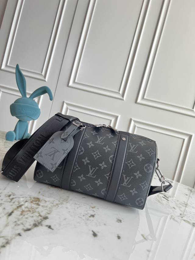 Top original M45936Keell travel bag concentrates on the classic configuration to