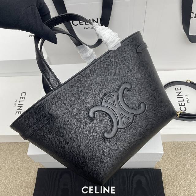 Mini Cabas Anais grained cow leather handbag Simple, low-key and not exaggerated