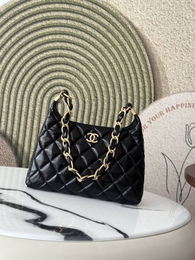 New arrival Handmade imported leather Wandering underarm bag black large size -