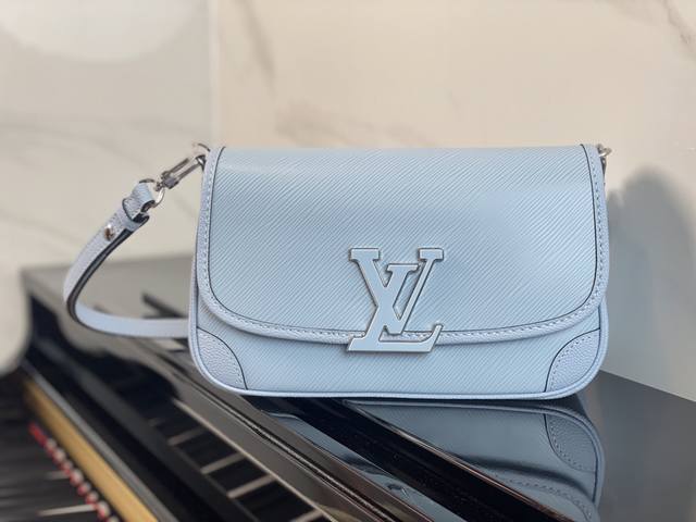 M59386 Sky Blue Top Original This Buci handbag is made of iconic Epi leather, wi