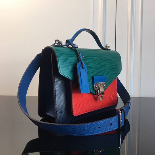 M55405 Green top original In winter, Neo Monceau handbags add another highlight