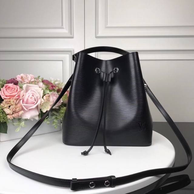 M54366g Top-grade original Lockme Bucket handbag The design prototype of this fa