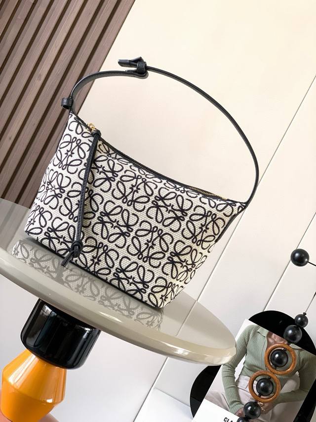 Anagram jacquard and cow leather Cubi handbag Small lunch bag ~ Cubi lunch box b