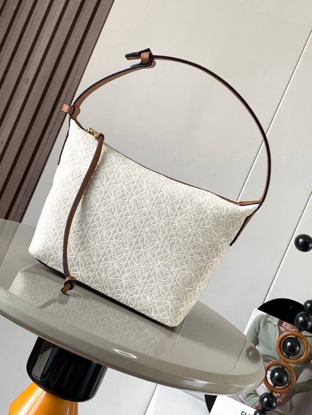 Anagram jacquard and cow leather Cubi handbag Small lunch bag ~ Cubi lunch box b