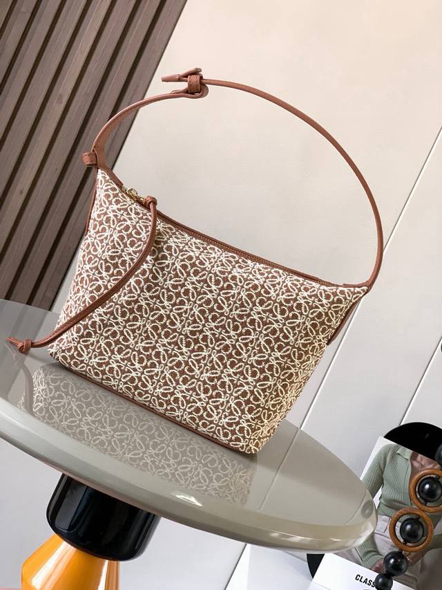 Anagram jacquard and cow leather Cubi handbag Small lunch bag ~ Cubi lunch box b