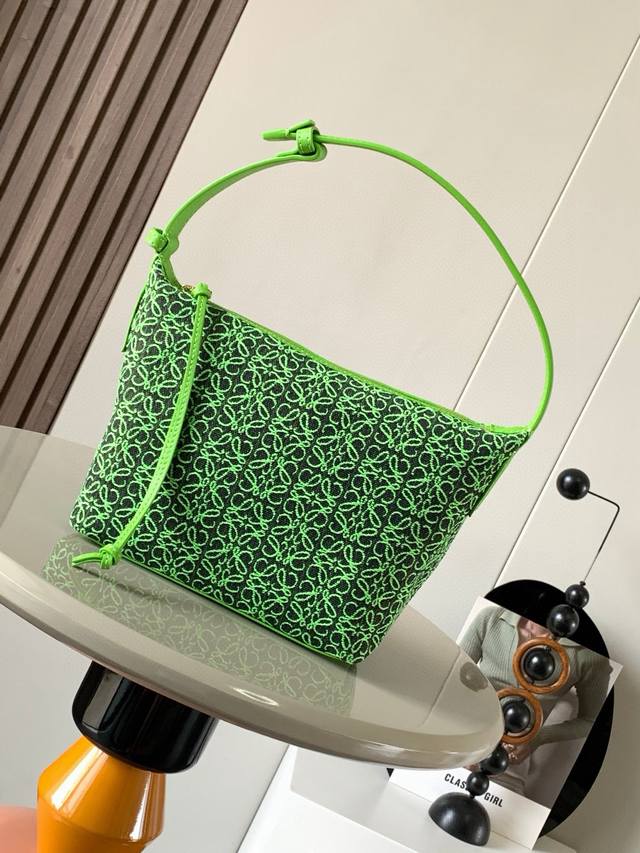 Anagram jacquard and cow leather Cubi handbag Small lunch bag ~ Cubi lunch box b